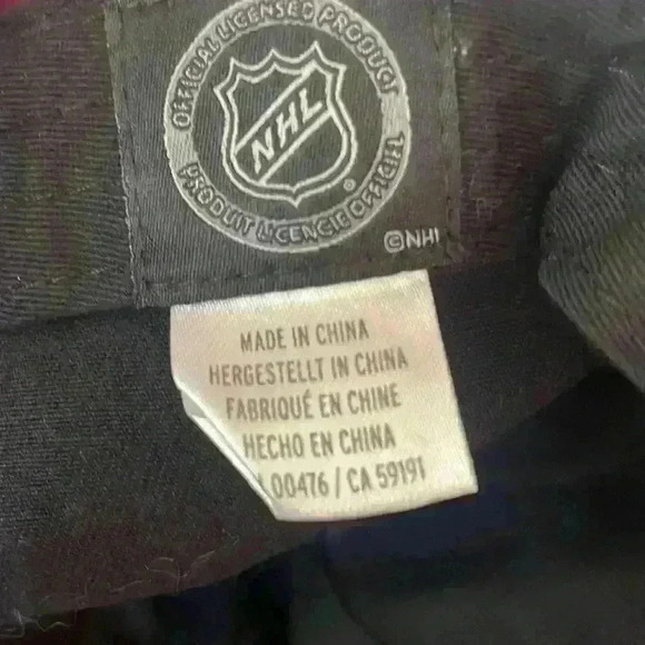 NHL Las Vegas Golden Knights Hockey Black Cap Adjustable Excellent Condition - Picture 4 of 5